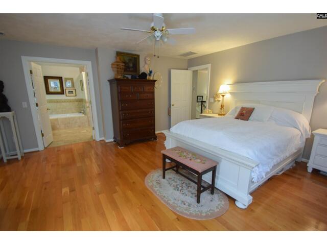 Photo of 113 Kenwood Court