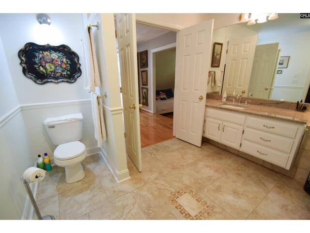 Photo of 113 Kenwood Court