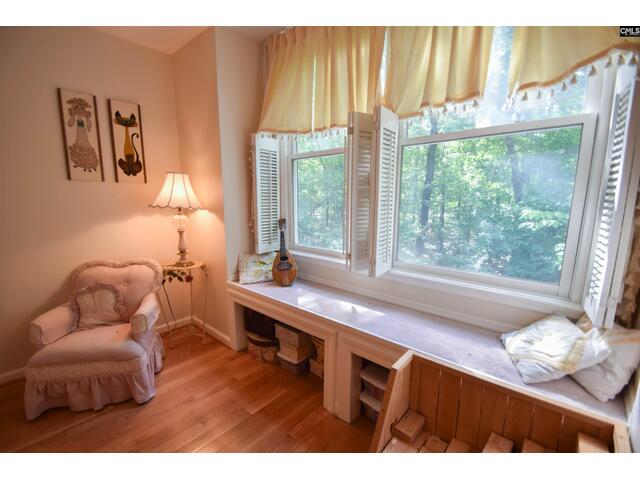 Photo of 113 Kenwood Court