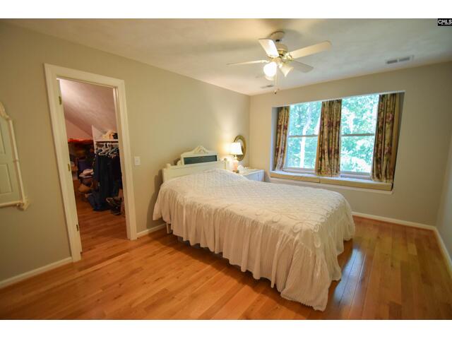 Photo of 113 Kenwood Court