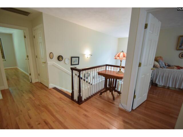 Photo of 113 Kenwood Court