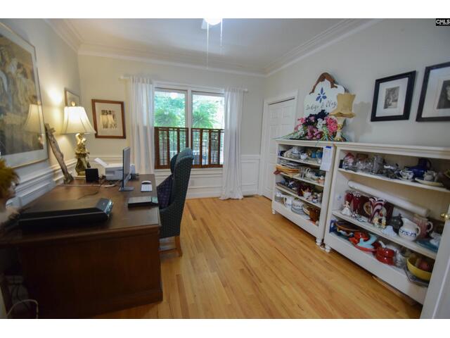 Photo of 113 Kenwood Court