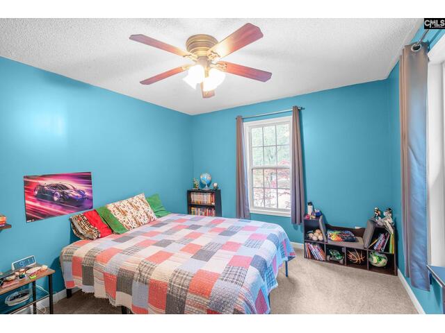 Photo of 443 sessions road