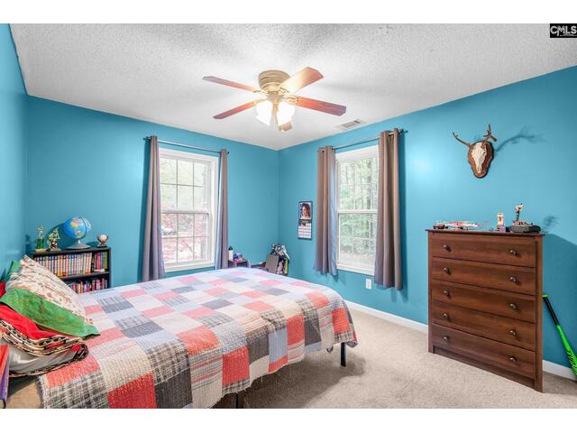 Photo of 443 sessions road