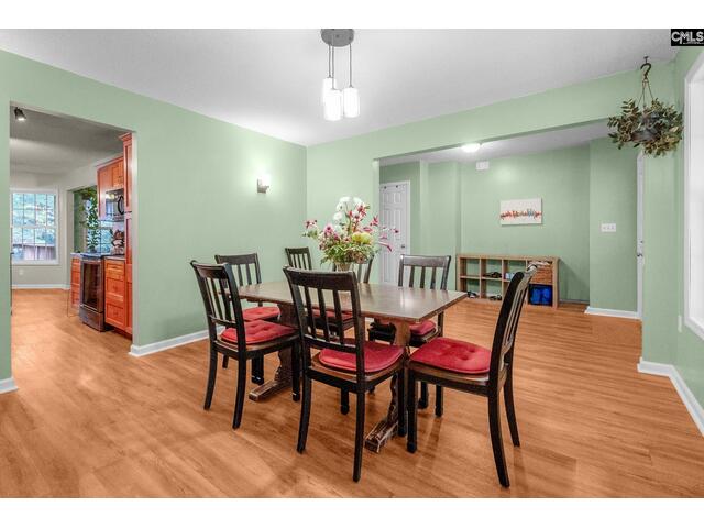 Photo of 443 sessions road