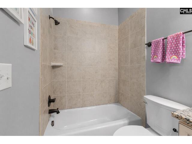 Photo of 102 Longford Court