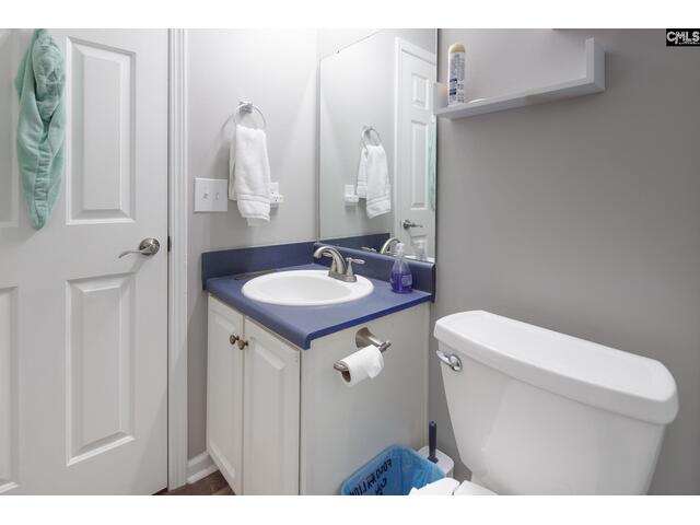 Photo of 102 West Horn Court Photo of 102 West Horn Court