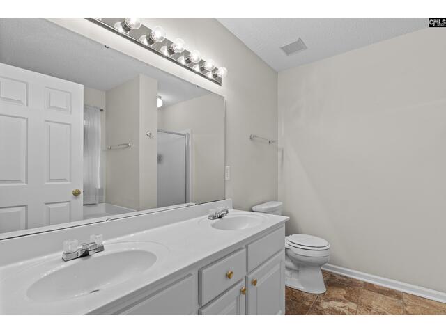 Photo of 231 Elmwood Photo of 231 Elmwood