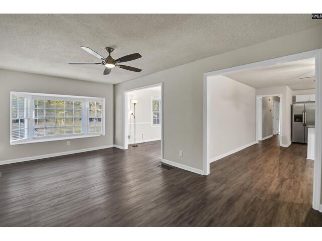 Photo of 207 Baymore Lane