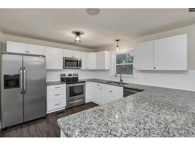 Photo of 207 Baymore Lane