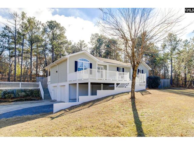 Photo of 128 Caribou Trail Photo of 128 Caribou Trail