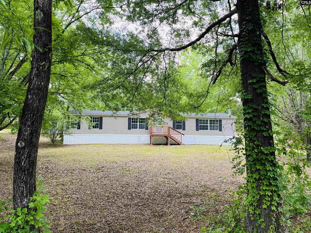 Photo of 623 Pine Grove Road Photo of 623 Pine Grove Road