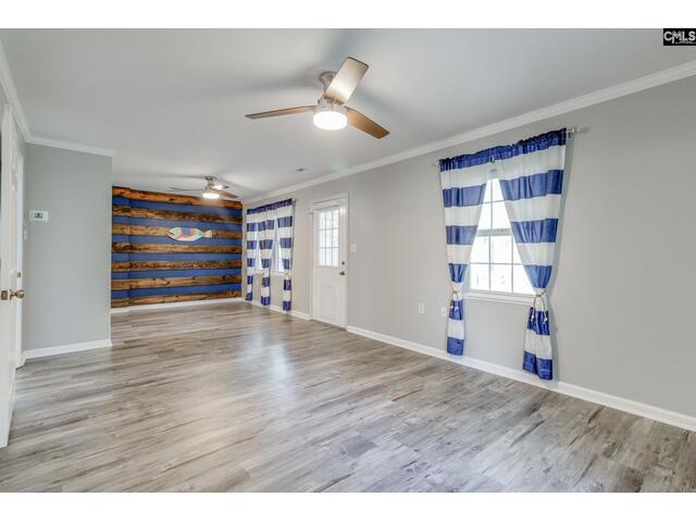 Photo of 1602 Lake Road