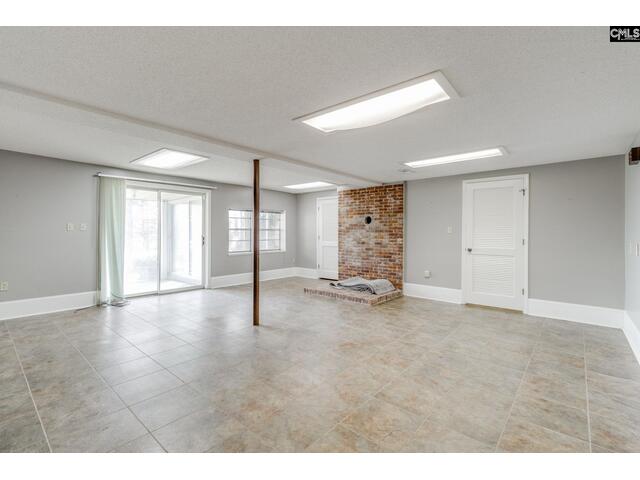 Photo of 1602 Lake Road