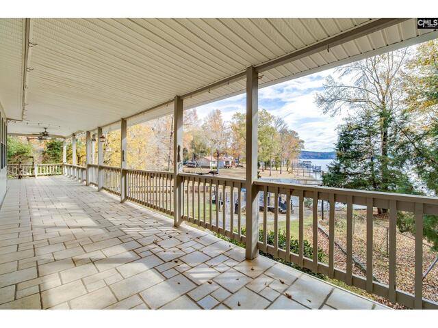 Photo of 1602 Lake Road