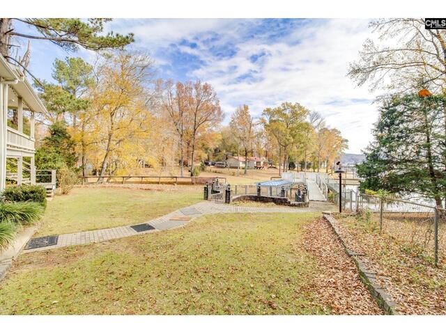 Photo of 1602 Lake Road