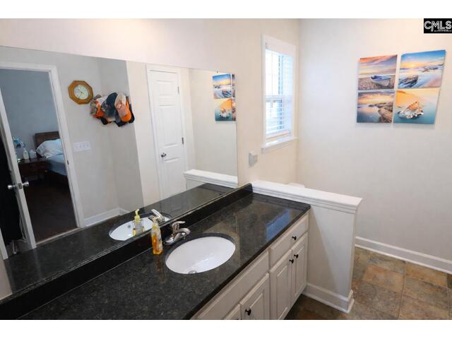 Photo of 126 Southern Oak Drive