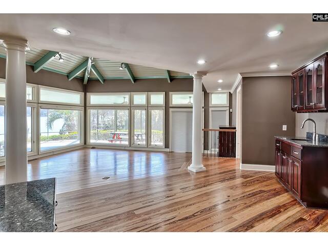 Photo of 510 Yachting Road