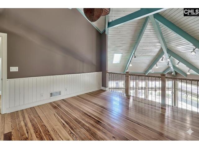 Photo of 510 Yachting Road