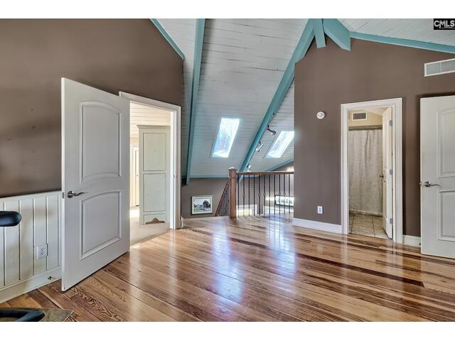 Photo of 510 Yachting Road