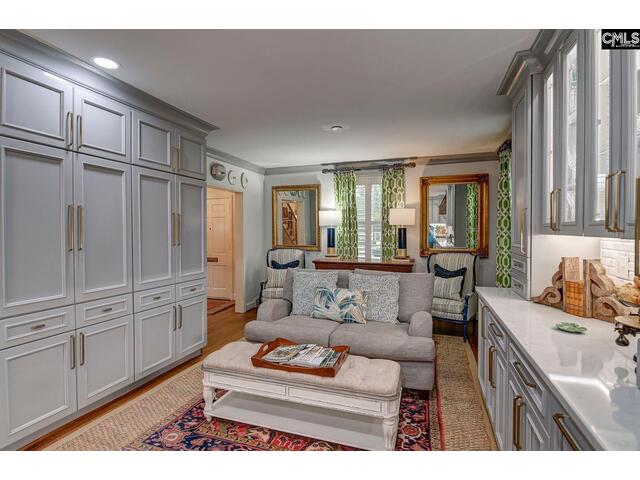 Photo of 2917 Delano Drive