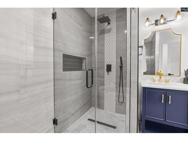 Photo of 1731 Maplewood Drive