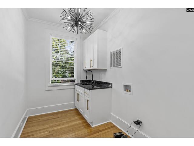 Photo of 1731 Maplewood Drive