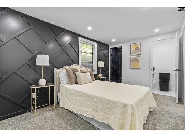 Photo of 1731 Maplewood Drive