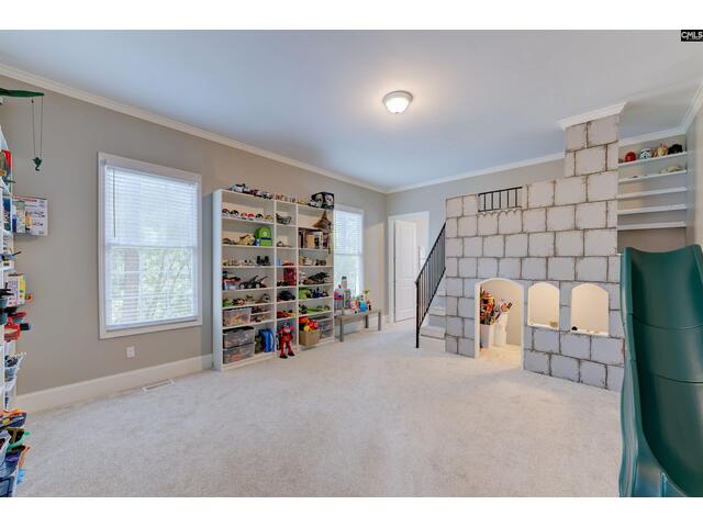 Photo of 305 Northlake Road Photo of 305 Northlake Road