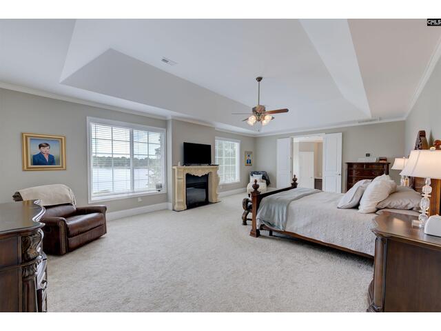 Photo of 305 Northlake Road Photo of 305 Northlake Road