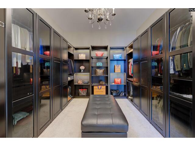 Photo of 305 Northlake Road Photo of 305 Northlake Road