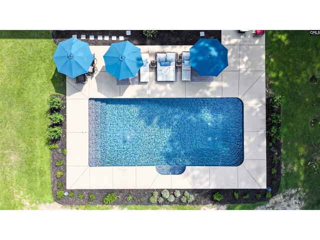 Photo of 305 Northlake Road Photo of 305 Northlake Road