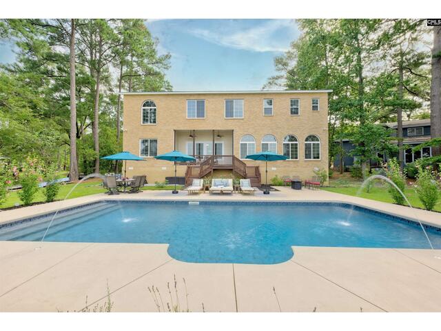 Photo of 305 Northlake Road Photo of 305 Northlake Road