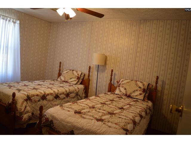 Photo of 1718 Catclaw Lane