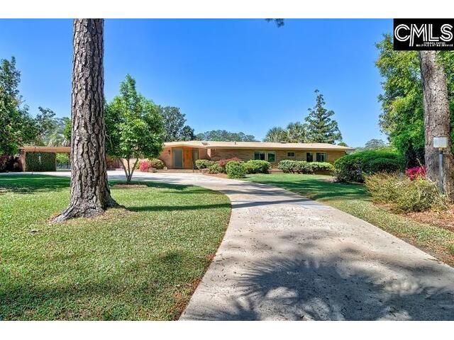 Photo of 6141 Lakeshore Drive