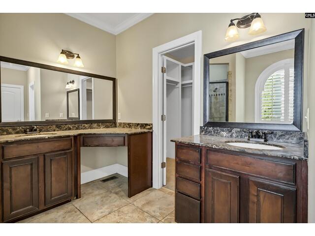 Photo of 148 royal creek drive