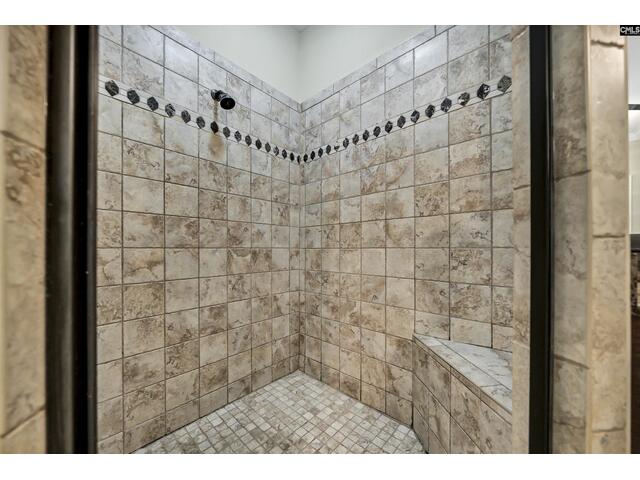 Photo of 148 royal creek drive