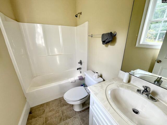 Photo of 912 Longtown Road