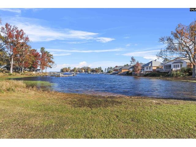 Photo of 301 Harbor Heights Drive