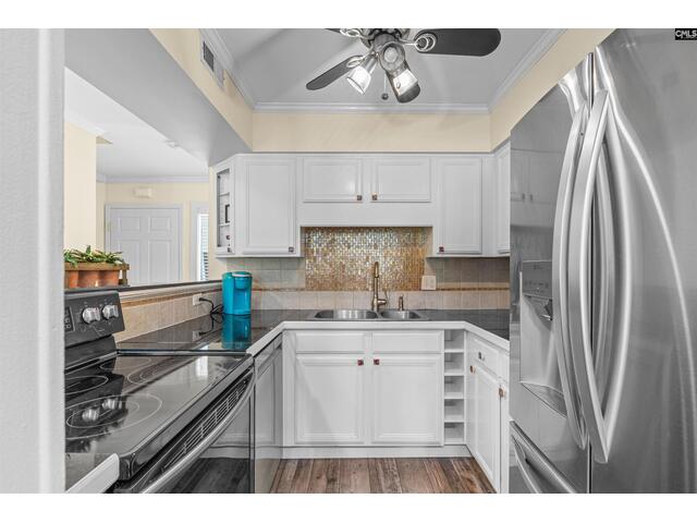 Photo of 301 Harbor Heights Drive