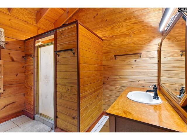 Photo of 200 Derrick Drive