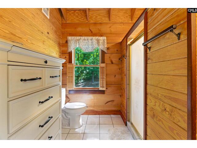 Photo of 200 Derrick Drive