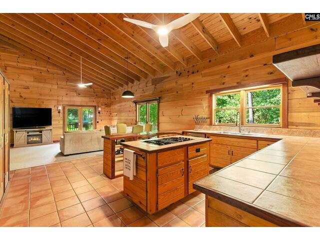 Photo of 200 Derrick Drive