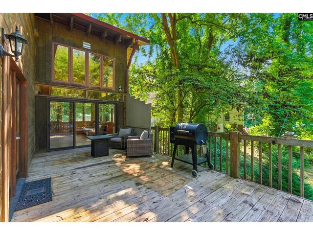 Photo of 200 Derrick Drive