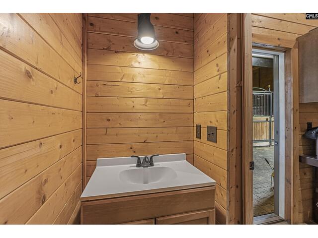 Photo of 115 Ascot Drive