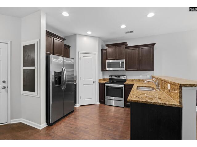 Photo of 528 Slices Way Photo of 528 Slices Way