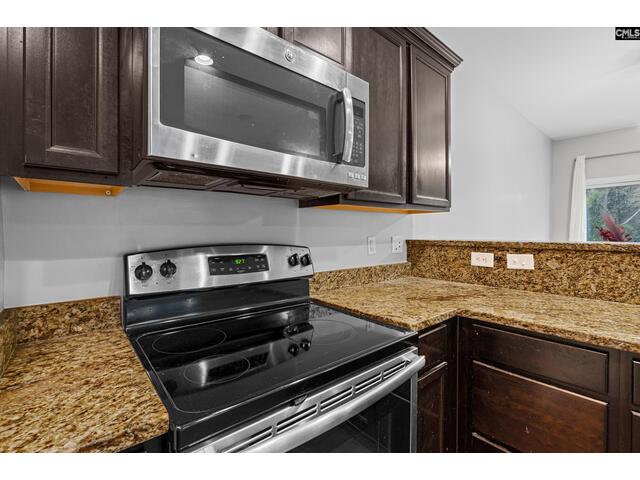 Photo of 528 Slices Way Photo of 528 Slices Way