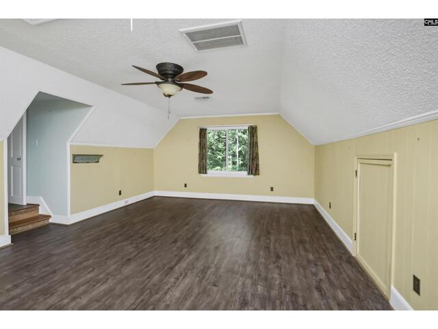 Photo of 730 Stoneridge Road Photo of 730 Stoneridge Road