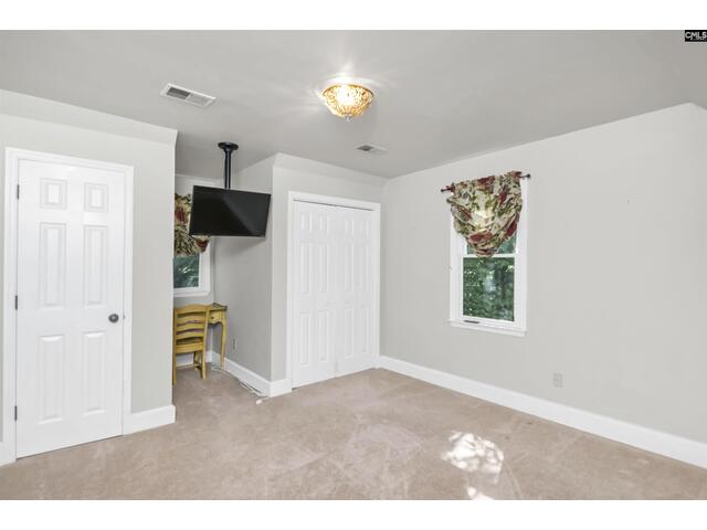 Photo of 730 Stoneridge Road Photo of 730 Stoneridge Road