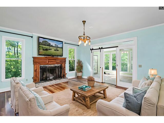 Photo of 730 Stoneridge Road Photo of 730 Stoneridge Road